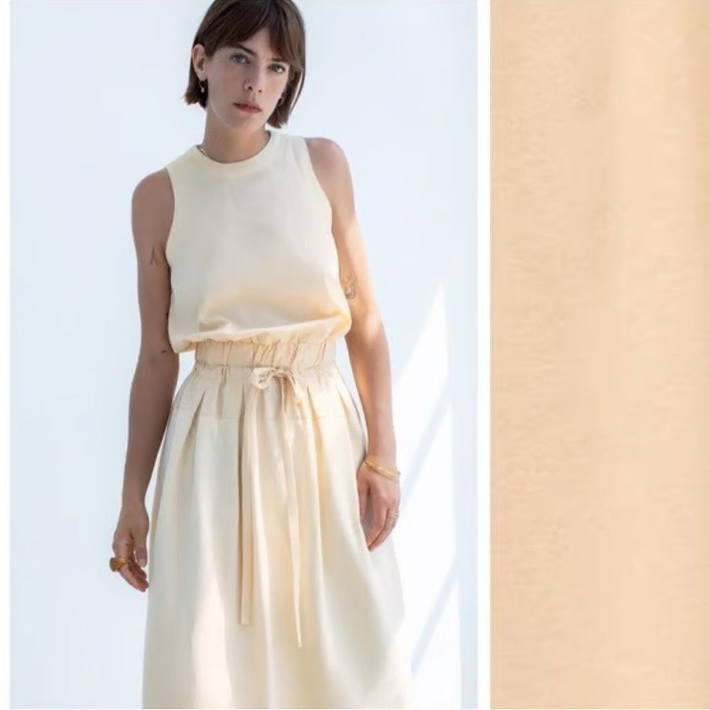 Midi Dress✨ - Picture 2 of 8